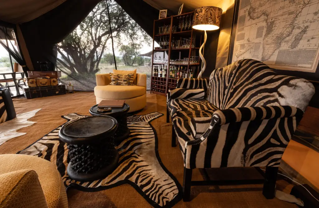 Main area of Nyumbu Luxury Camp in Mara and Ndutu