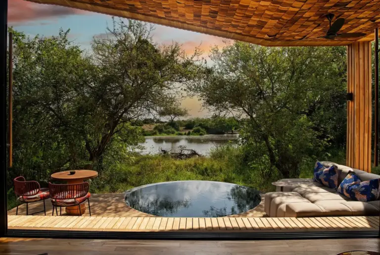 ANDBEYOND GRUMETI RIVER LODGE - 2