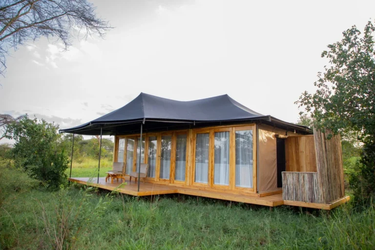 Baobab Central Serengeti Camp
