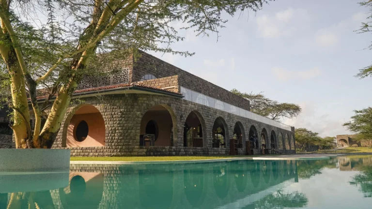 Giraffe Manor Tanzania