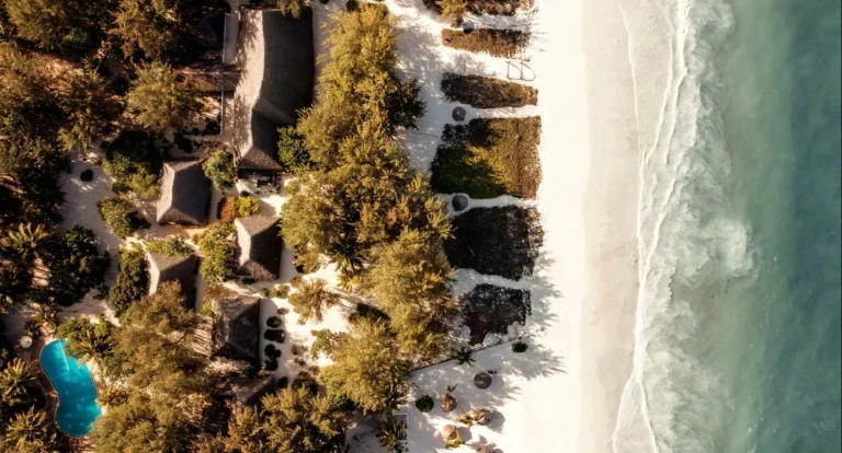 Hakuna Majiwe Beach Lodge
