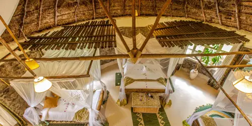 Twin room at Mbweha Camp