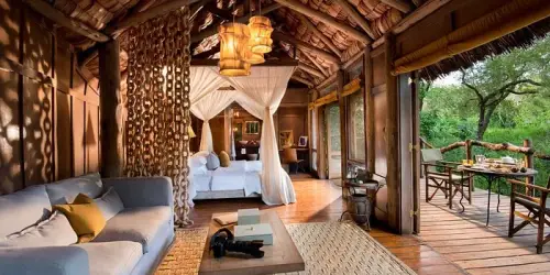 & Beyond Lake Manyara Tree Lodge Room